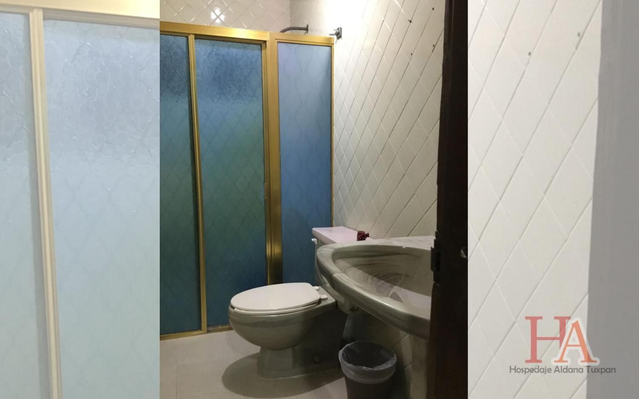 Hospedaje Aldana - Habitacion L E R D O En Zona Centro Tuxpan  ภายนอก รูปภาพ