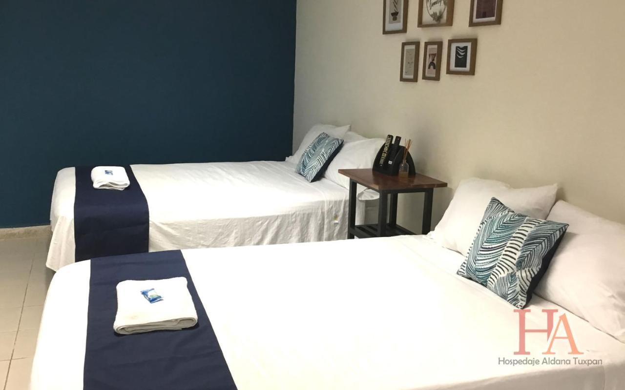 Hospedaje Aldana - Habitacion L E R D O En Zona Centro Tuxpan  ภายนอก รูปภาพ