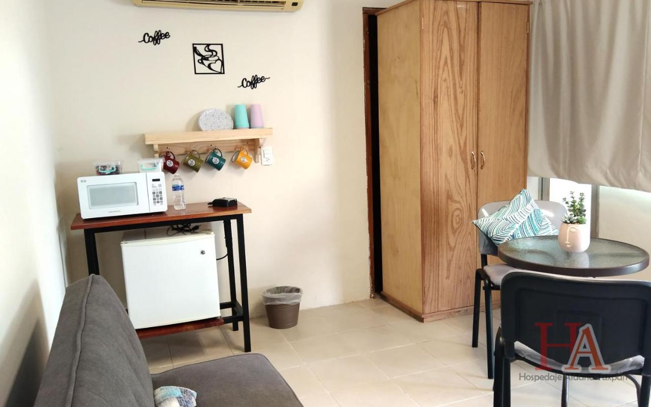 Hospedaje Aldana - Habitacion L E R D O En Zona Centro Tuxpan  ภายนอก รูปภาพ